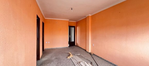 Apartamento de 3 dormitorios en Granada, Spain No. 175652 13