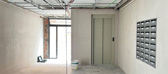 Apartamento de 3 dormitorios en Granada, Spain No. 175652 10