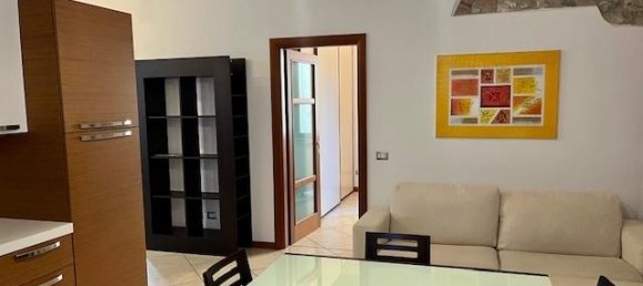 5-salle Appartement à Alzate Brianza, Italy No. 13712 10
