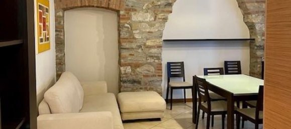 5-salle Appartement à Alzate Brianza, Italy No. 13712 6