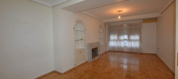 4 bedrooms Apartment in Torrevieja, Spain No. 14497 5