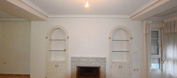 4 bedrooms Apartment in Torrevieja, Spain No. 14497 8