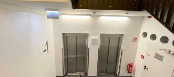  مرآب في Vienna, Austria رقم 134270 6