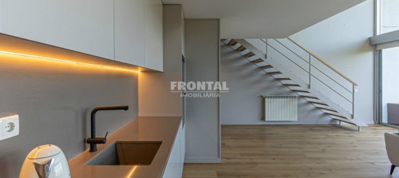 Studio in Vila Nova de Gaia, Portugal No. 80949 5