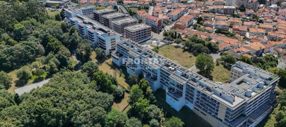 Studio in Vila Nova de Gaia, Portugal No. 80949 18