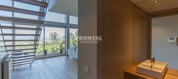 Studio in Vila Nova de Gaia, Portugal No. 80949 9