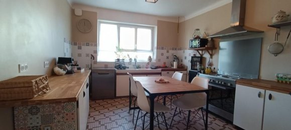 5 bedrooms House in Confort-Meilars, France No. 199010 9