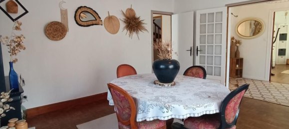 5 bedrooms House in Confort-Meilars, France No. 199010 4