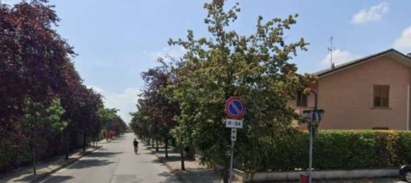 3-salle Appartement à Lodi Vecchio, Italy No. 298872 5