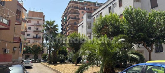 Apartamento de 2 dormitorios en Taranto, Italy No. 343910 5