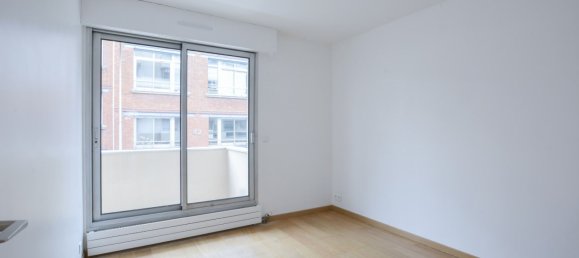 4 bedrooms Apartment in Courbevoie, France No. 137057 10