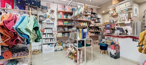 8-Zimmer Gebäude in Saint-Quentin, France, Nr. 41847 24