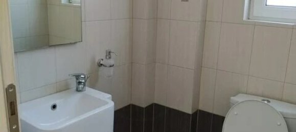 3 Schlafzimmer Gewerbliche Immobilien in Loutraki, Greece, Nr. 53737 9