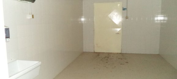 Коммерческая недвижимость с 4 комнатами в Удине, Италия № 126475 24