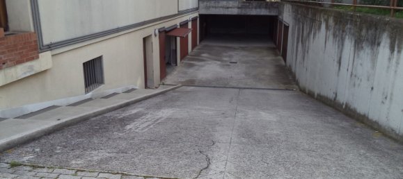 Коммерческая недвижимость с 4 комнатами в Удине, Италия № 126475 10