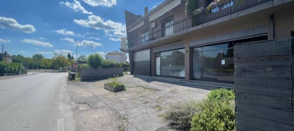 Склад 1020м² в Порденоне, Италия № 265521 4