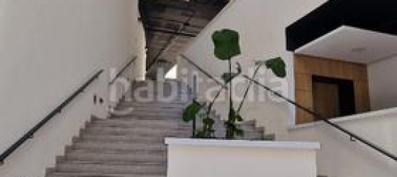 Пентхаус с 2 спальнями в Эстепона, Испания № 135034 37