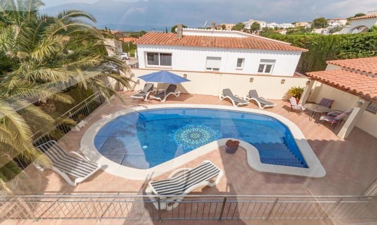 5 غرف نوم منزل في Roses, Spain رقم 213560