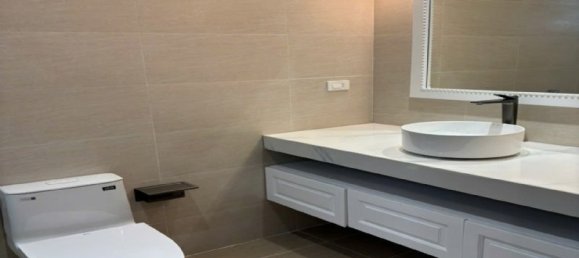 5 Schlafzimmer Villa in Tay Ho, Vietnam, Nr. 19870 12