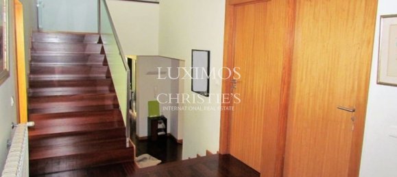 4 bedrooms Villa in Aguas Santas, Portugal No. 98148 9