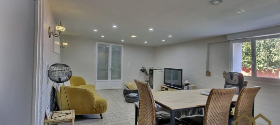 5 غرف نوم منزل في Saint-Romain-de-Jalionas, France رقم 335323 2