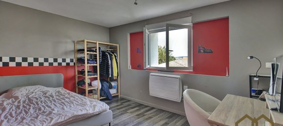 5 غرف نوم منزل في Saint-Romain-de-Jalionas, France رقم 335323 7