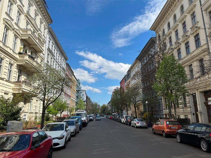 4 rooms Commercial property in Kreuzberg, Germany No. 220280