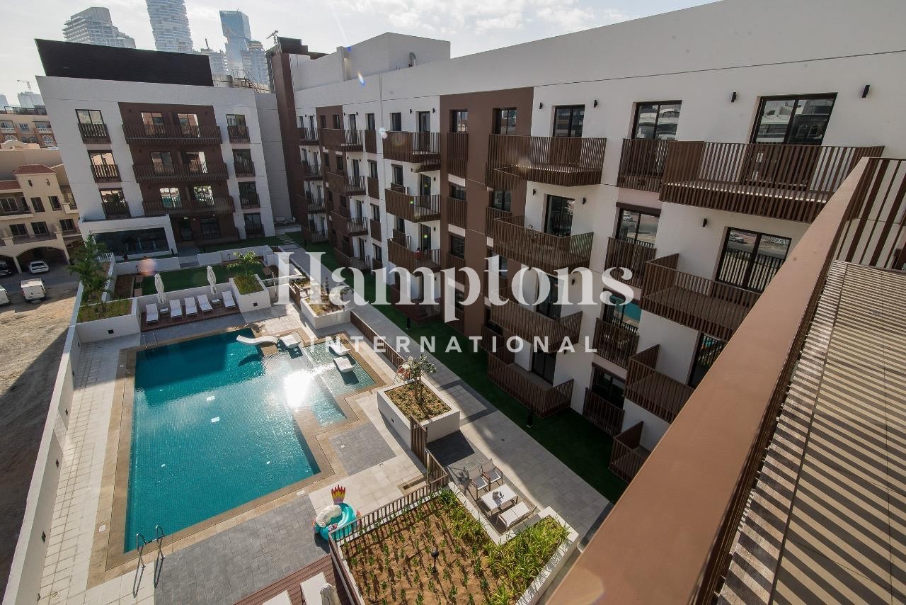 Apartamento de 2 dormitorios en Jumeirah Village Circle, UAE No. 123979