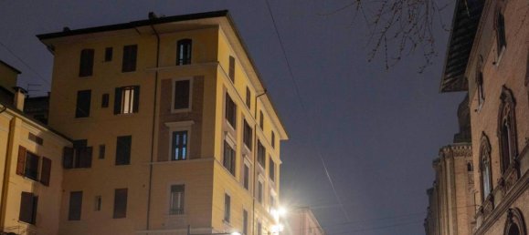 2 rooms Apartment in Bologna, Italy No. 38727 18