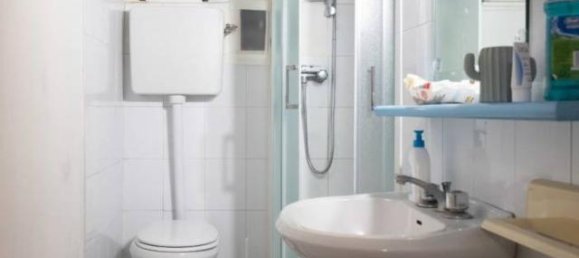 2 rooms Apartment in Bologna, Italy No. 38727 25