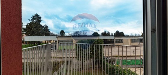 3 rooms Apartment in Jesi, Italy No. 16387 6