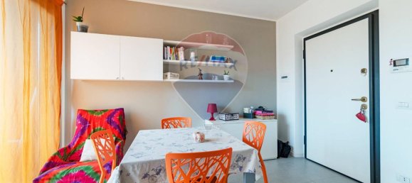 3 rooms Apartment in Jesi, Italy No. 16387 3