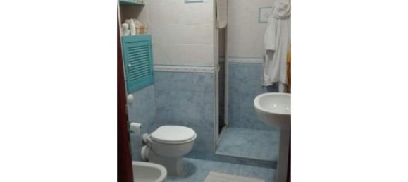 3 bedrooms Apartment in Taranto, Italy No. 252706 6