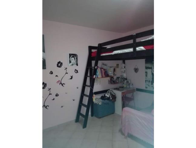 3 bedrooms Apartment in Taranto, Italy No. 252706