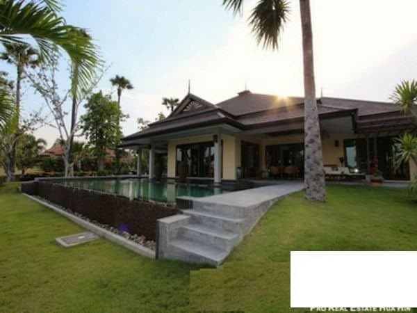 4 bedrooms Cafe / restaurant in Hua Hin, Thailand No. 6948