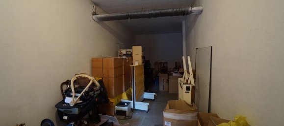 Entrepôt à Biella, Italy 285m² No. 159450 8