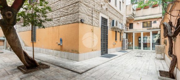 5 rooms Apartment in Rome, Italy No. 230898 26