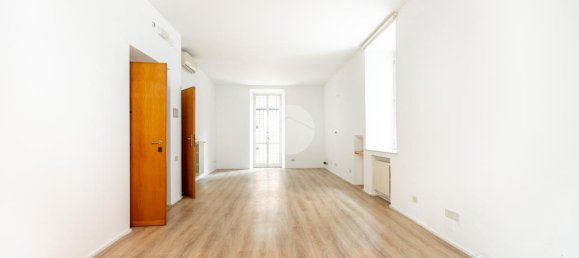 5 rooms Apartment in Rome, Italy No. 230898 15