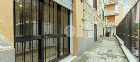 5 rooms Apartment in Rome, Italy No. 230898 20