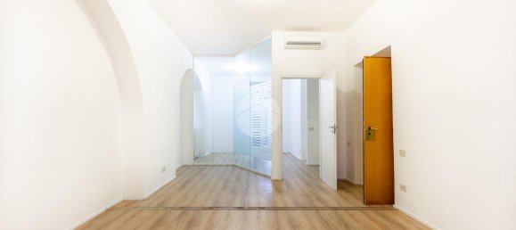 5 rooms Apartment in Rome, Italy No. 230898 36
