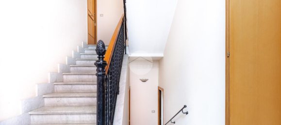 5 rooms Apartment in Rome, Italy No. 230898 27