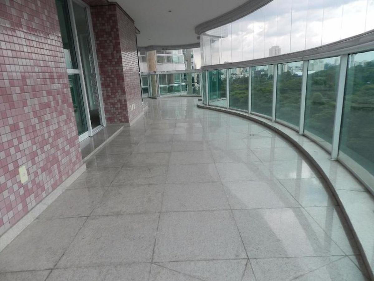 4 bedrooms Apartment in Sao Paulo, Brazil No. 563512