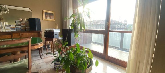 4 rooms Apartment in Milan, Italy No. 336952 4