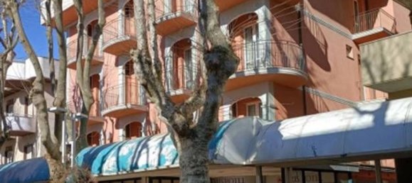  عقار تجاري في Bellaria Igea Marina, Italy 2771متر مربع رقم 376649 9