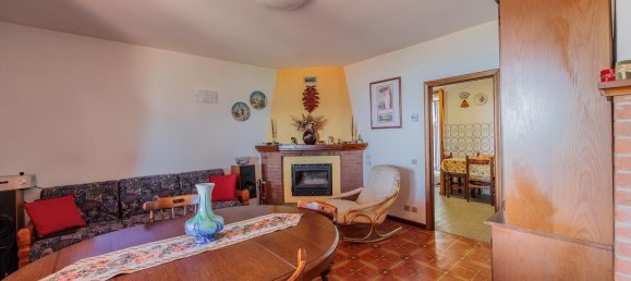 8 rooms Villa in Talla, Italy No. 83529 9