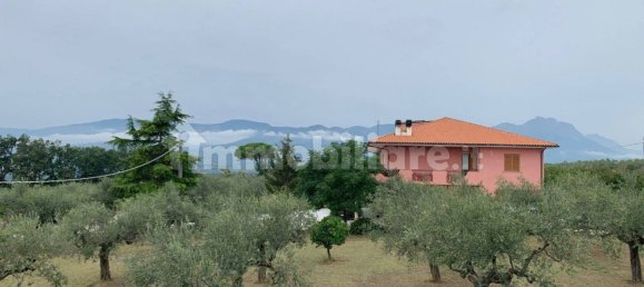 3 bedrooms House in Loreto Aprutino, Italy No. 252145 11