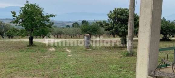 3 bedrooms House in Loreto Aprutino, Italy No. 252145 17