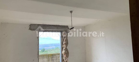 3 bedrooms House in Loreto Aprutino, Italy No. 252145 7