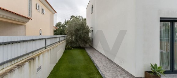 4 Schlafzimmer Haus in Seixal, Portugal, Nr. 86509 41