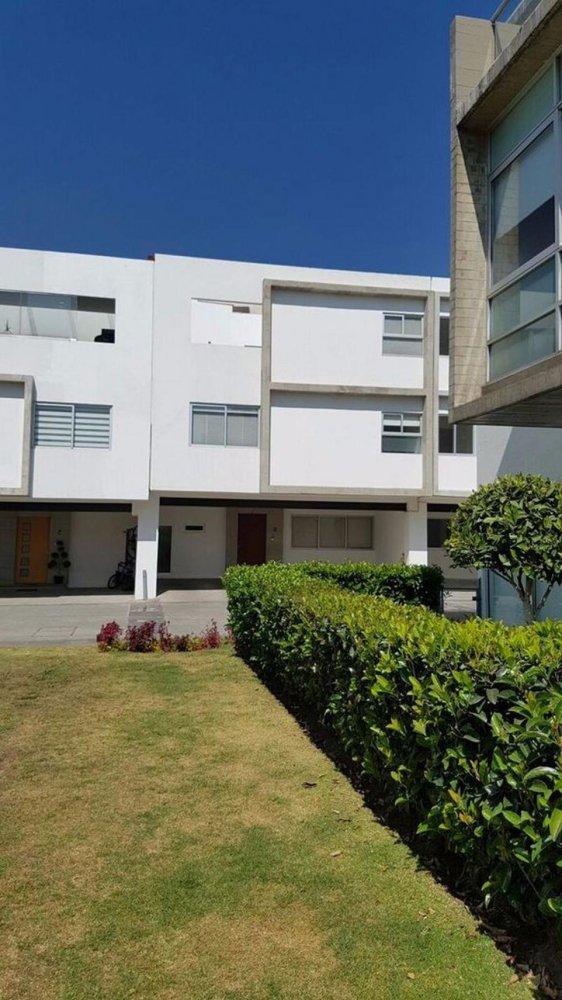 3 bedrooms House for sale in Mexico № 208404